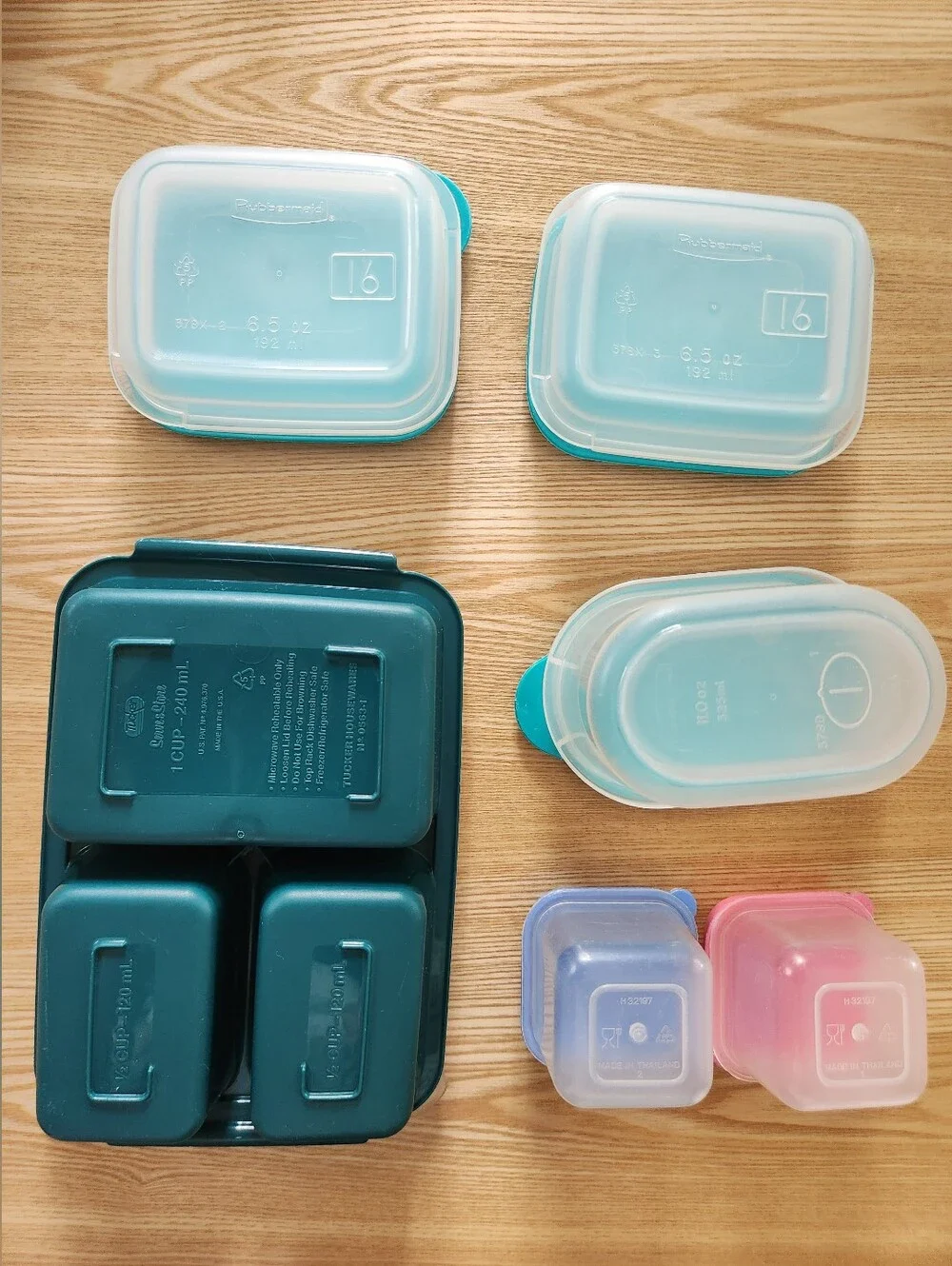 Vintage Rubbermaid And Tucker Storage Containers